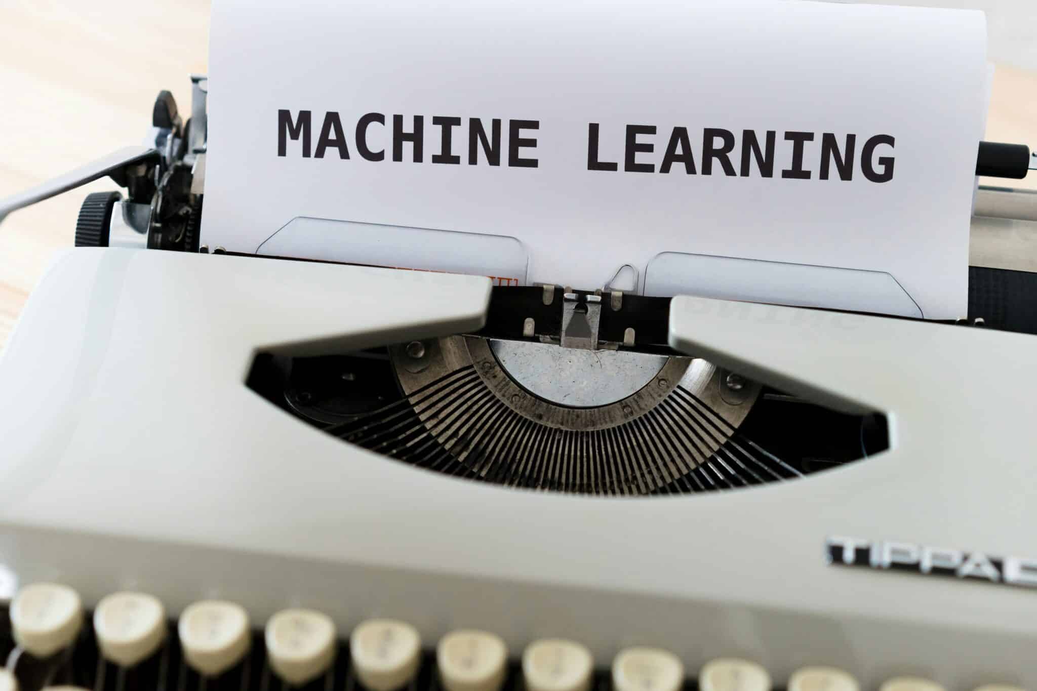 AI & Machine Learning 